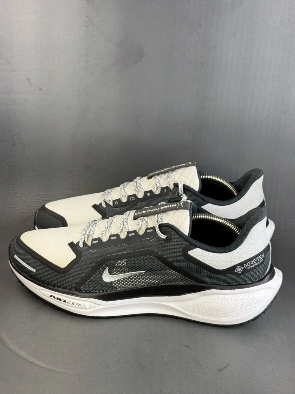 Nike Pegasus 41 GORE-TEX waterproof athletic sneaker shoes men’s size 13